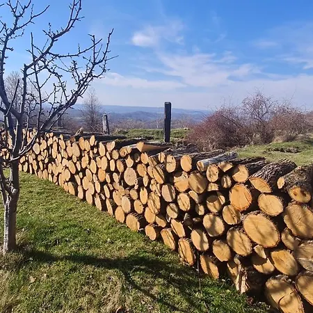 Runcu Stone *